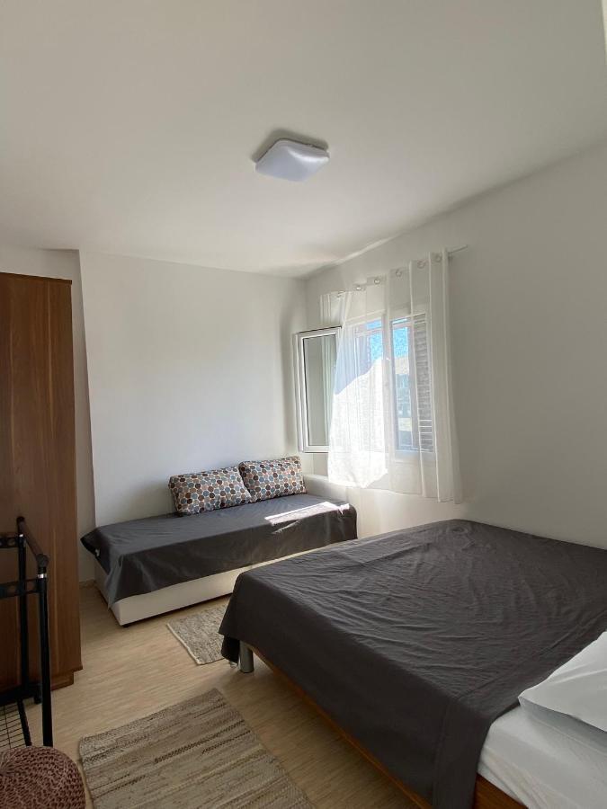 Acacia Apartmani Sutomore Extérieur photo